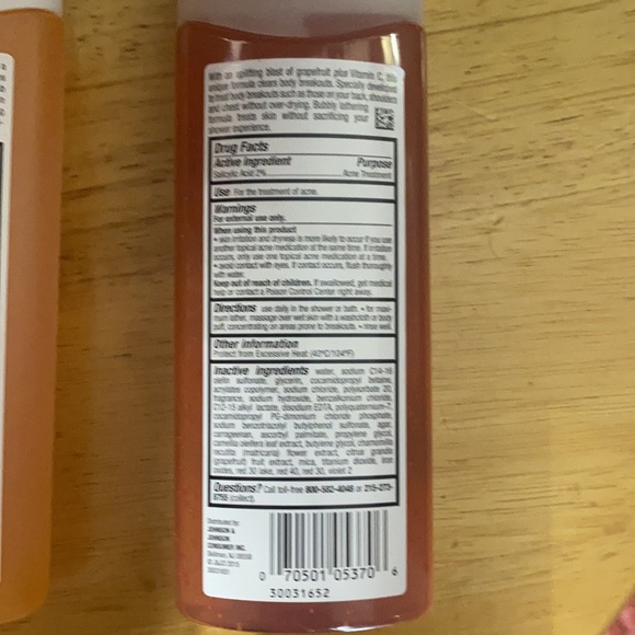 Neutrogena lot of 2 body clear body scrub & body wash pink grapefruit clear acne - Picture 5 of 5